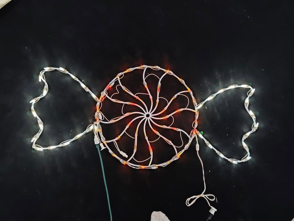 Round Candy RGBWW Wire Frame 40"