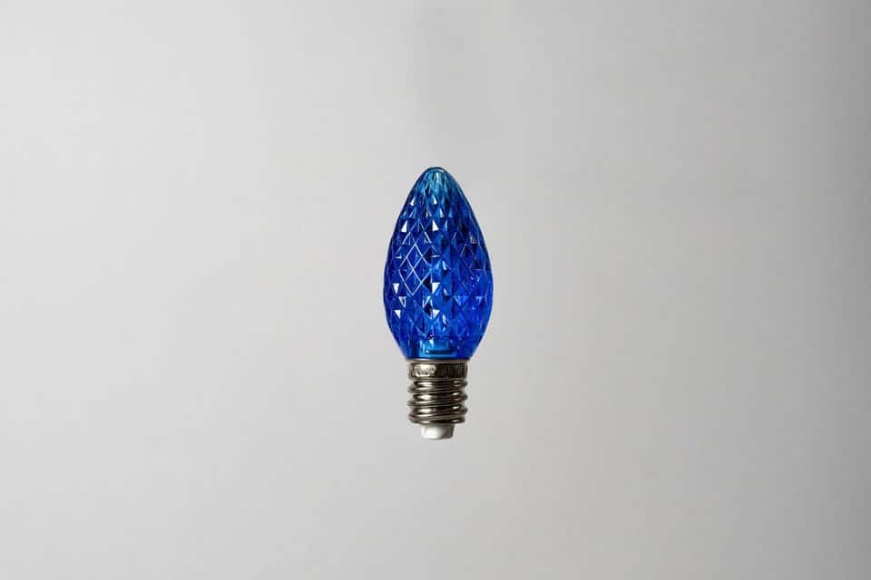 C7 Blue Faceted