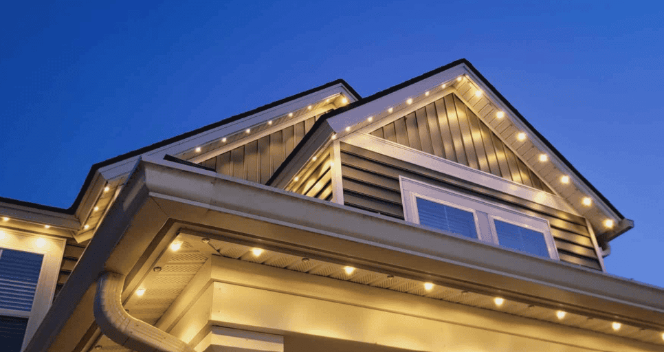 Start a Permanent Outdoor Christmas Lighting Business