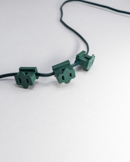 Zip Cord Green 25' w/ 3 Inline Female Plugs Every 4' - Image 3