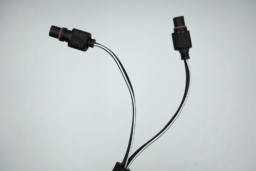 Y Data Splitter For OMNI 12/24V - Image 2