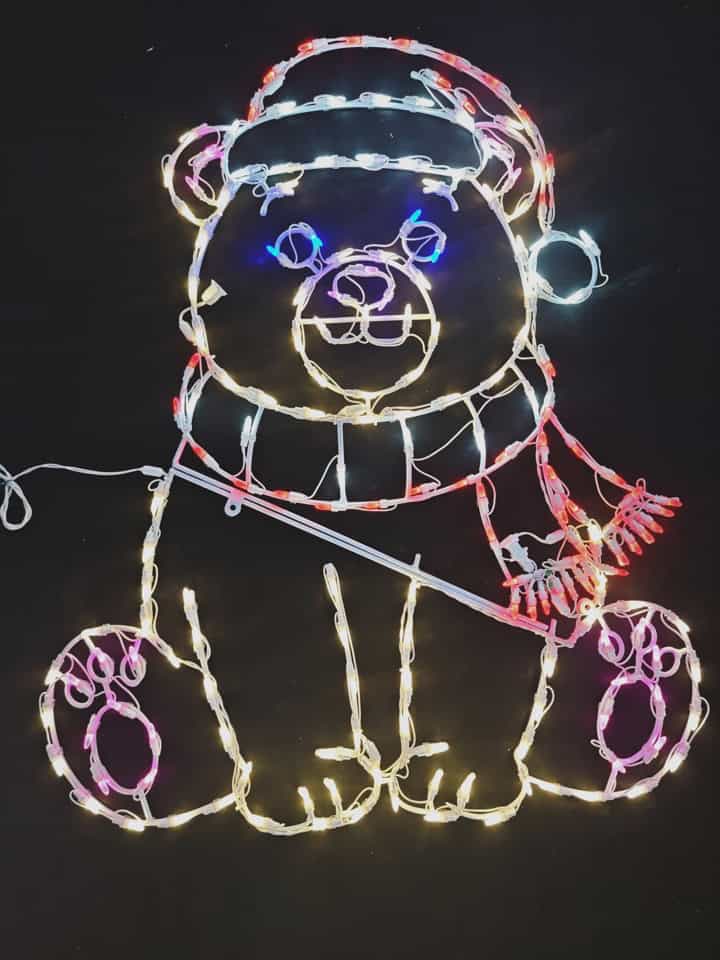 Sitting Polar Bear Wire Frame 45"h